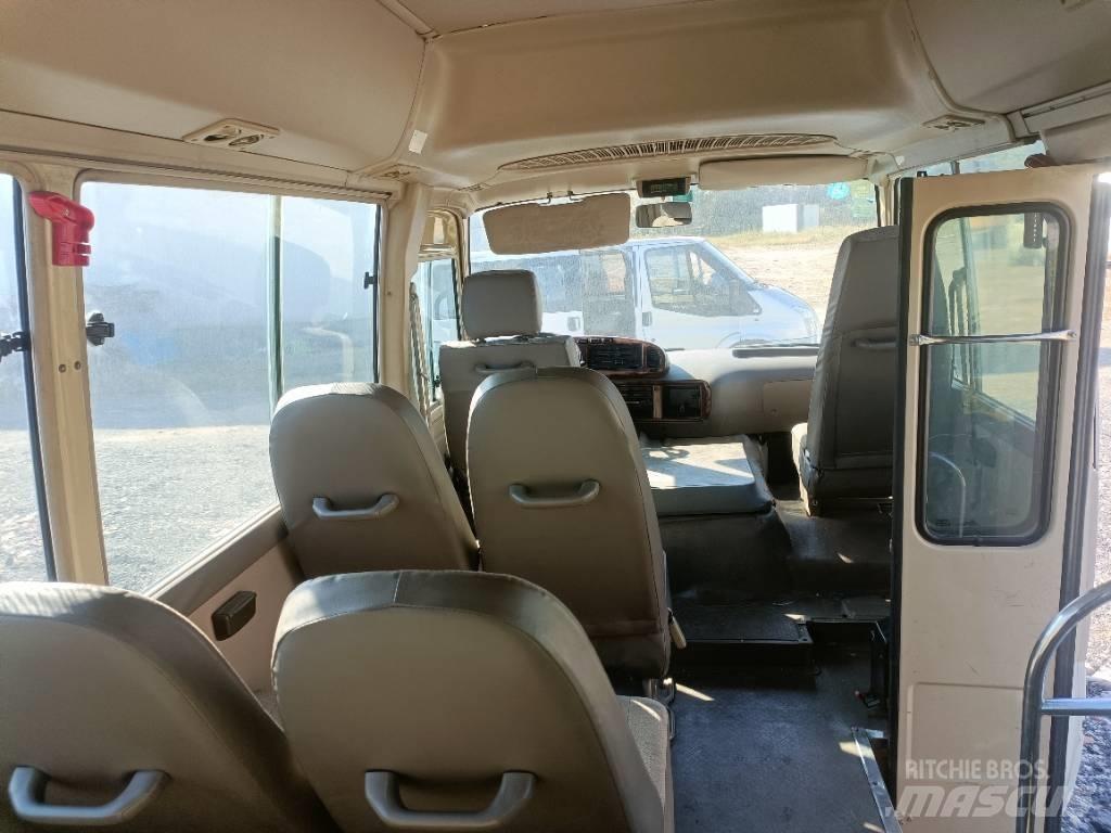 Toyota Coaster 公路客运汽车