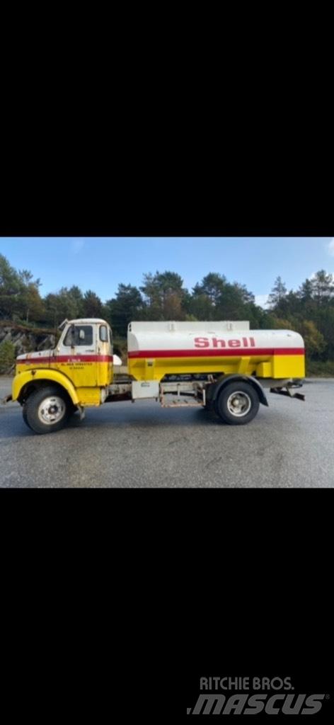 Scania 36 L 油罐车