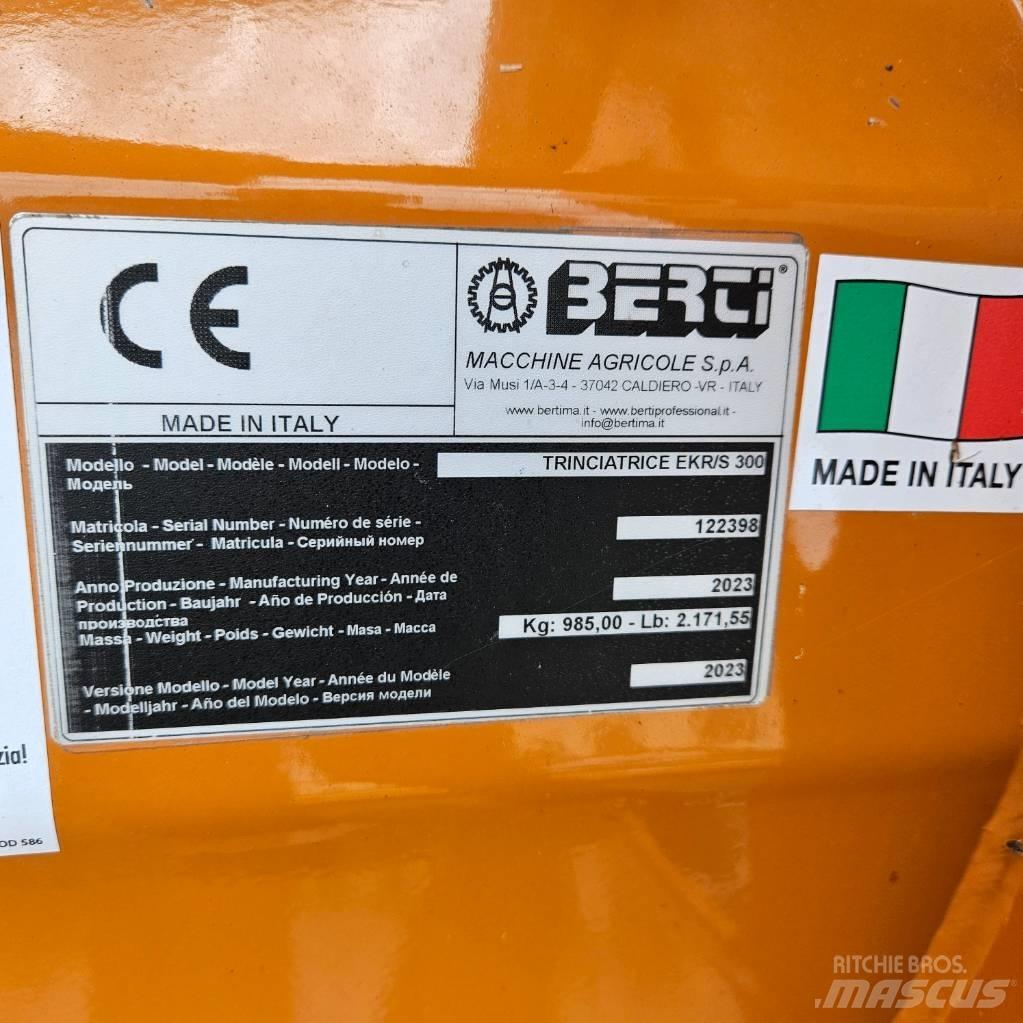 Berti EKR-S 300 牧场割草机和切顶器