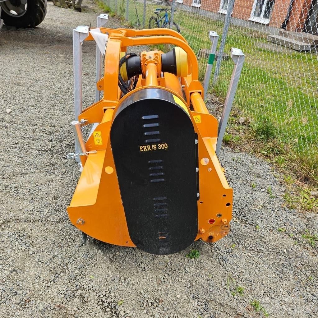 Berti EKR-S 300 牧场割草机和切顶器