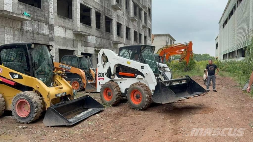 Bobcat S 300 滑移装载机