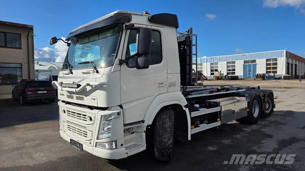 Volvo FM460 6X2*4 工程吊钩车