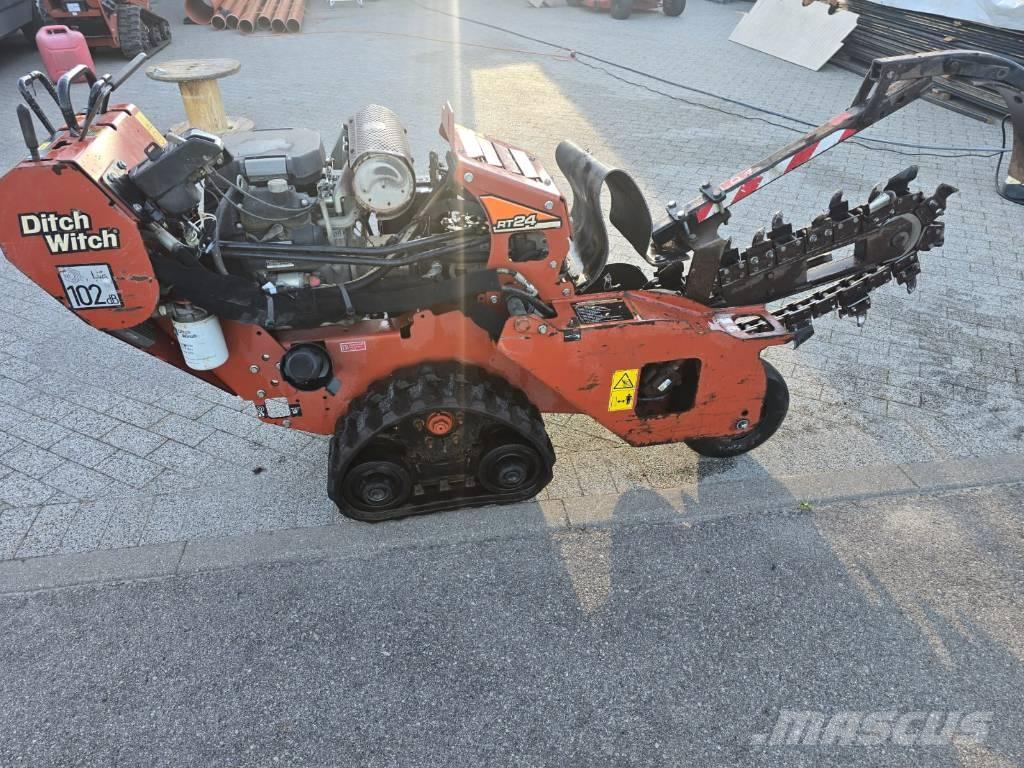 Ditch Witch RT 24 挖沟机