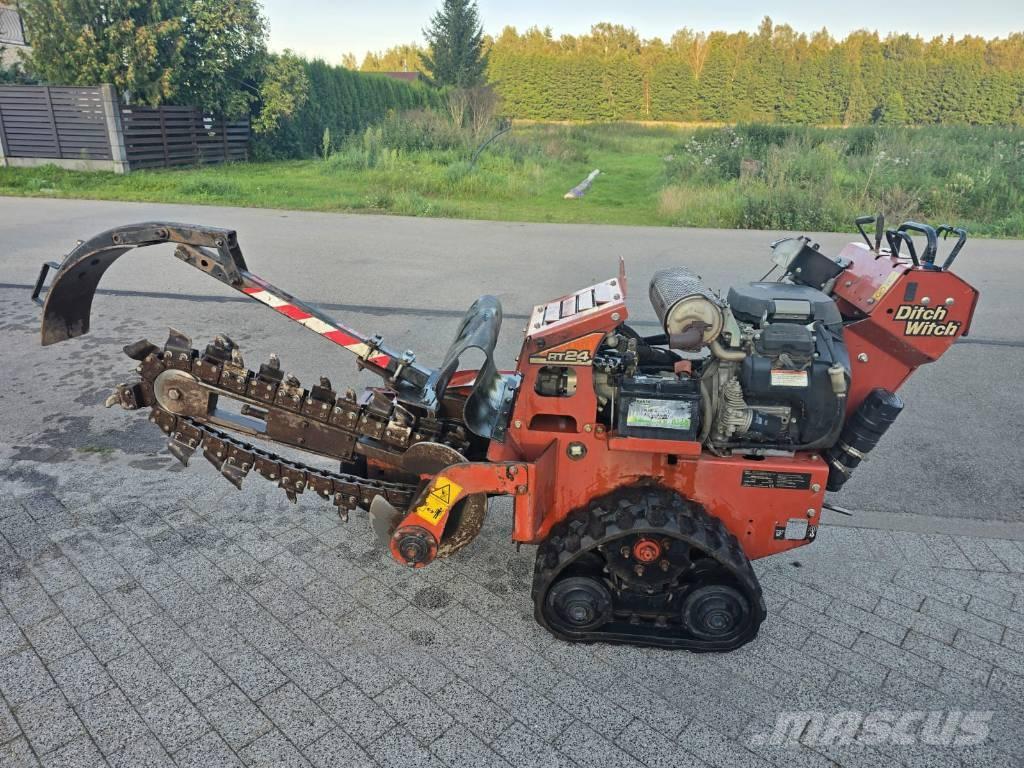 Ditch Witch RT 24 挖沟机