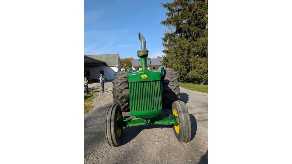 John Deere R 拖拉机/农用车