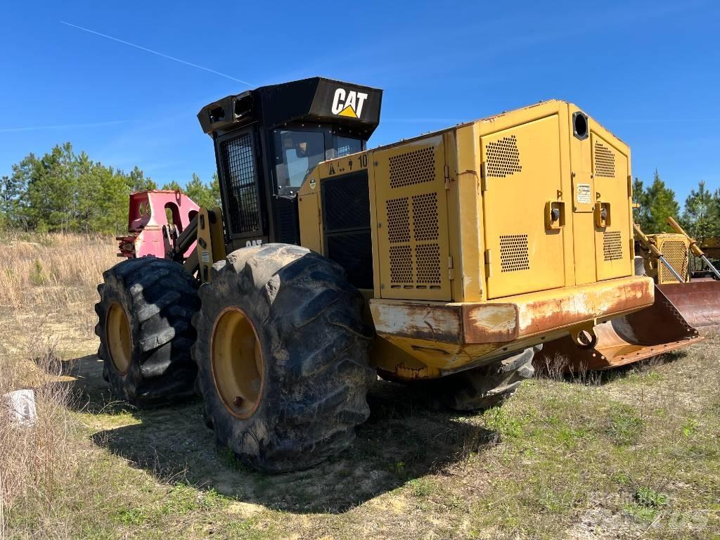 CAT 553 C 伐木机