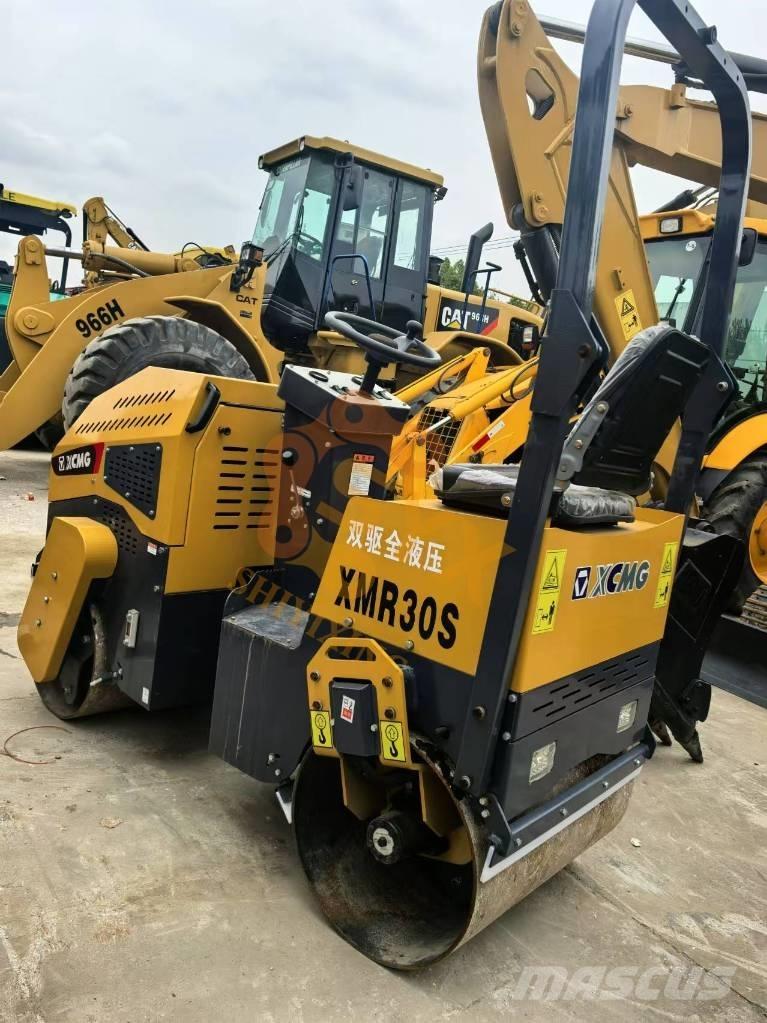 XCMG XMR 30S 双轮压路机