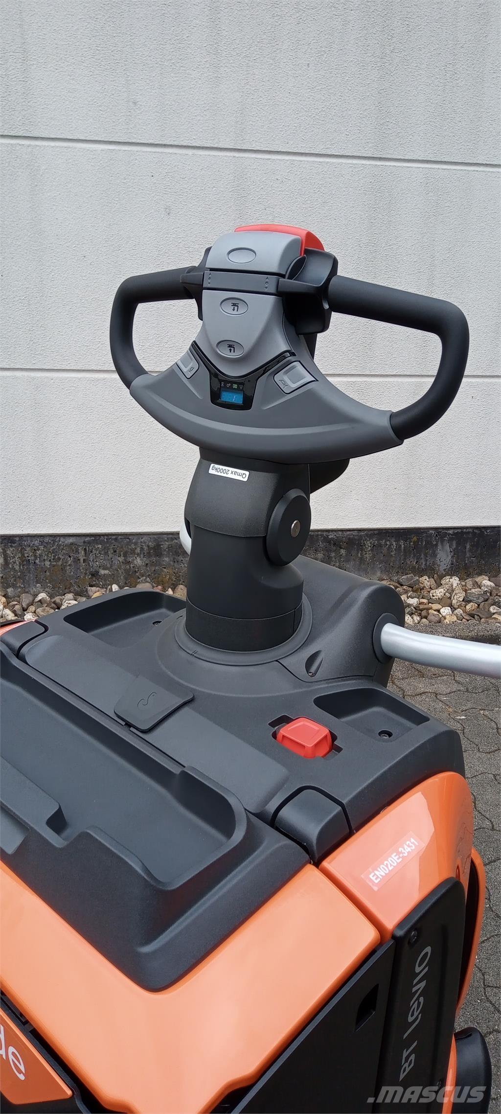 Toyota LPE200 手推堆垛车