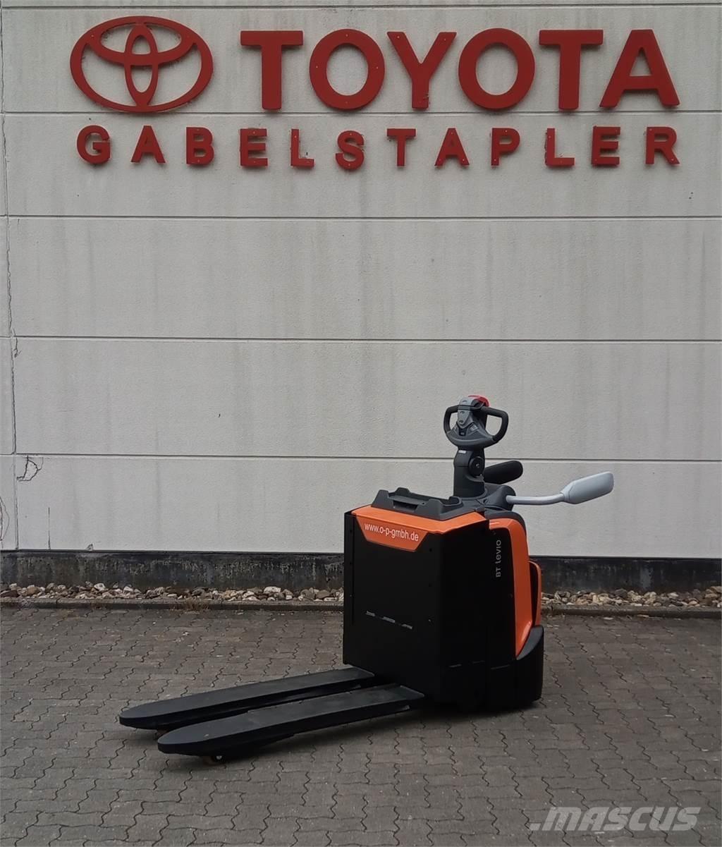 Toyota LPE200 手摇升降机