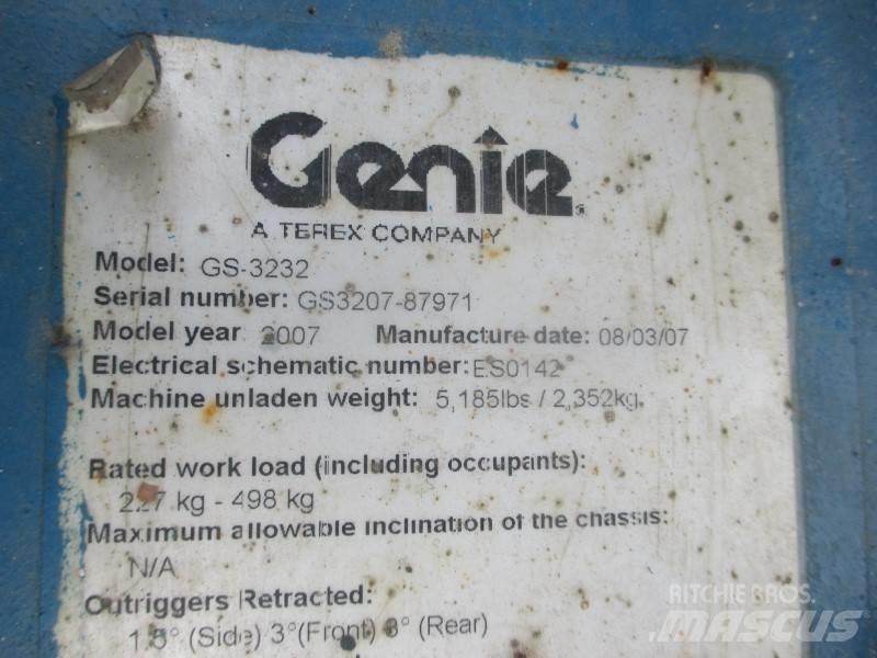 Genie GS 3232 剪叉式升降机