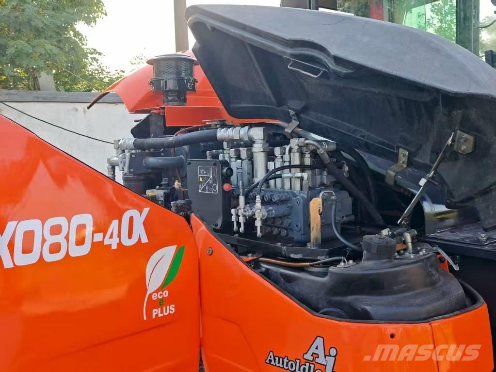 Kubota KX 080-4 小型挖掘机