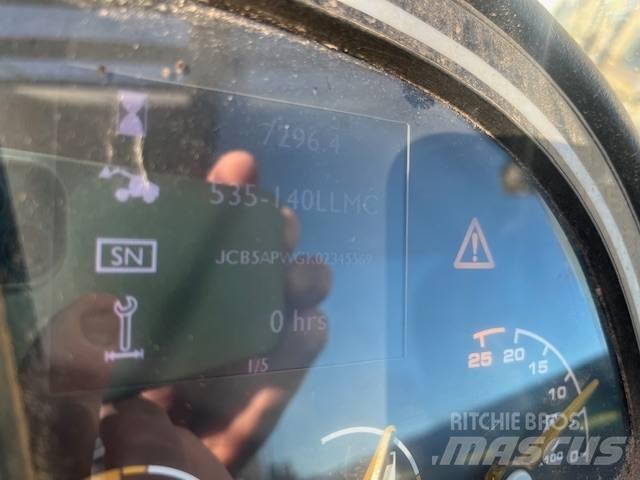JCB 535-140 伸缩臂叉装车|叉装车