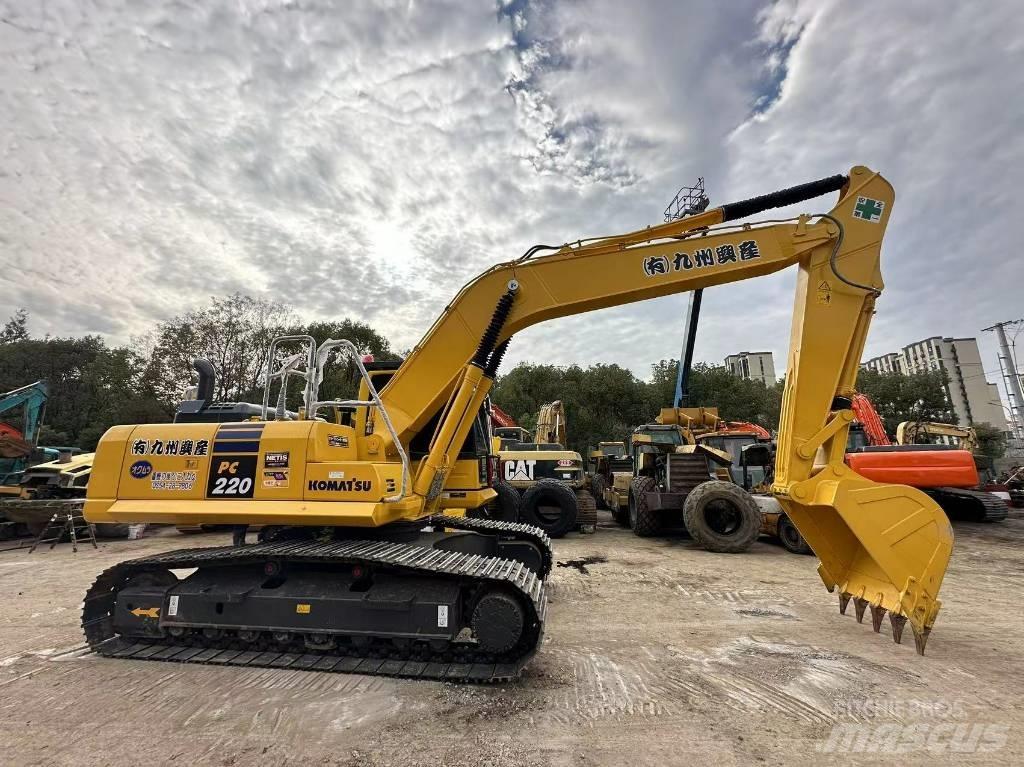 Komatsu PC 220 履带挖掘机
