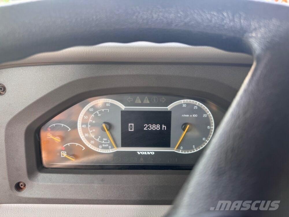 Volvo A 30 G 铰接式自卸车
