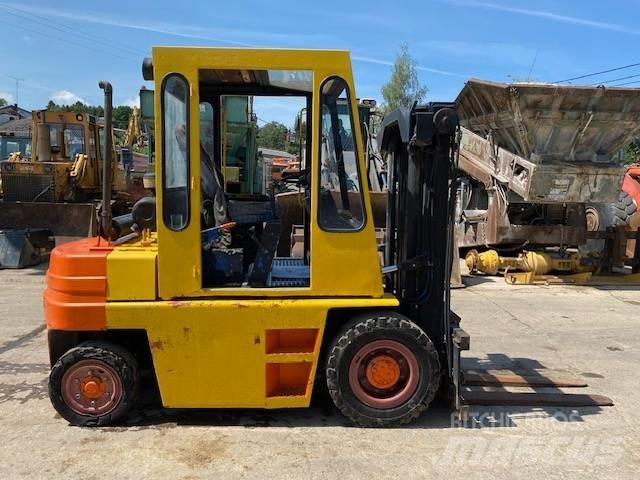 Kalmar DB 3-500 柴油叉车