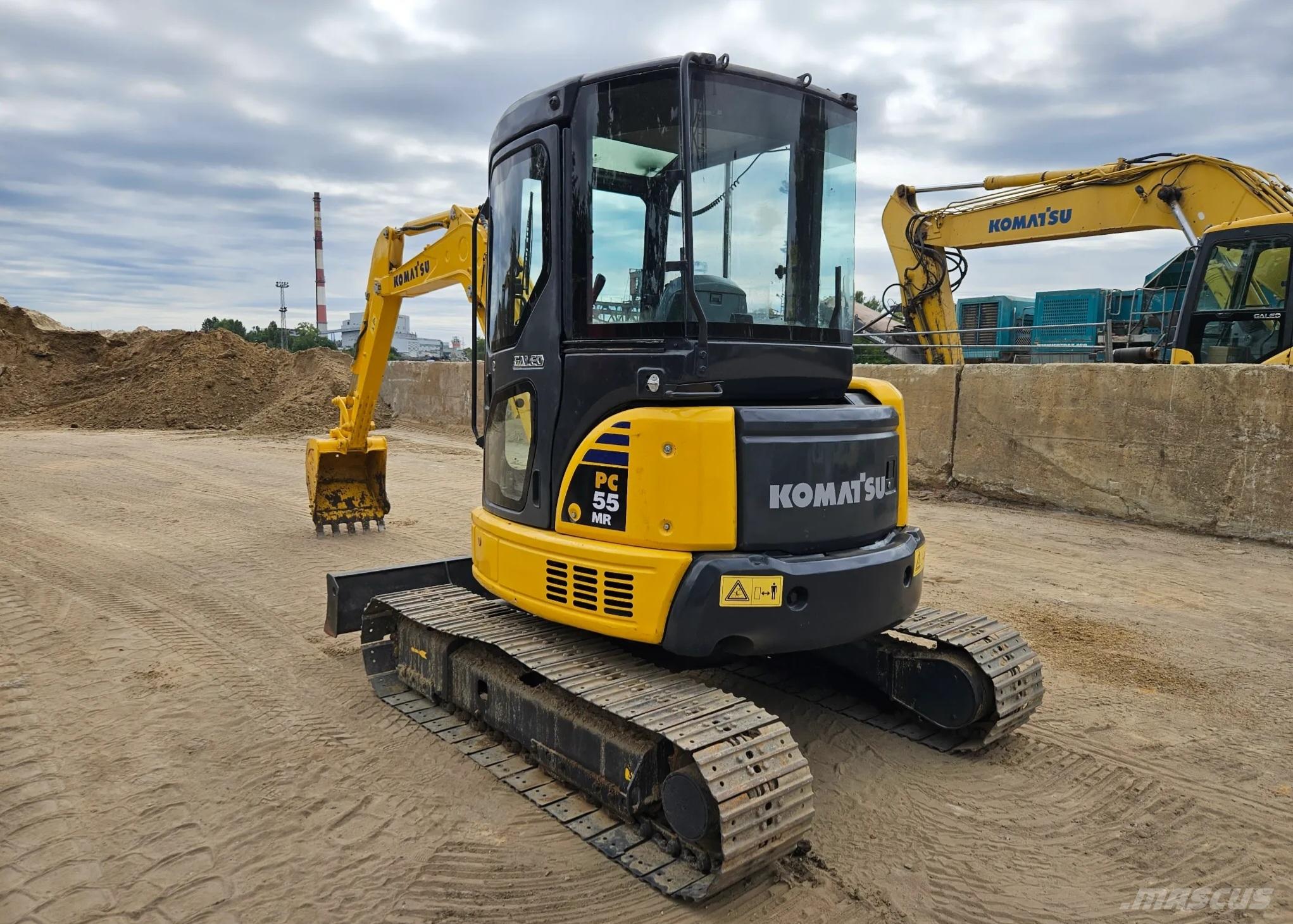 Komatsu PC55 履带挖掘机