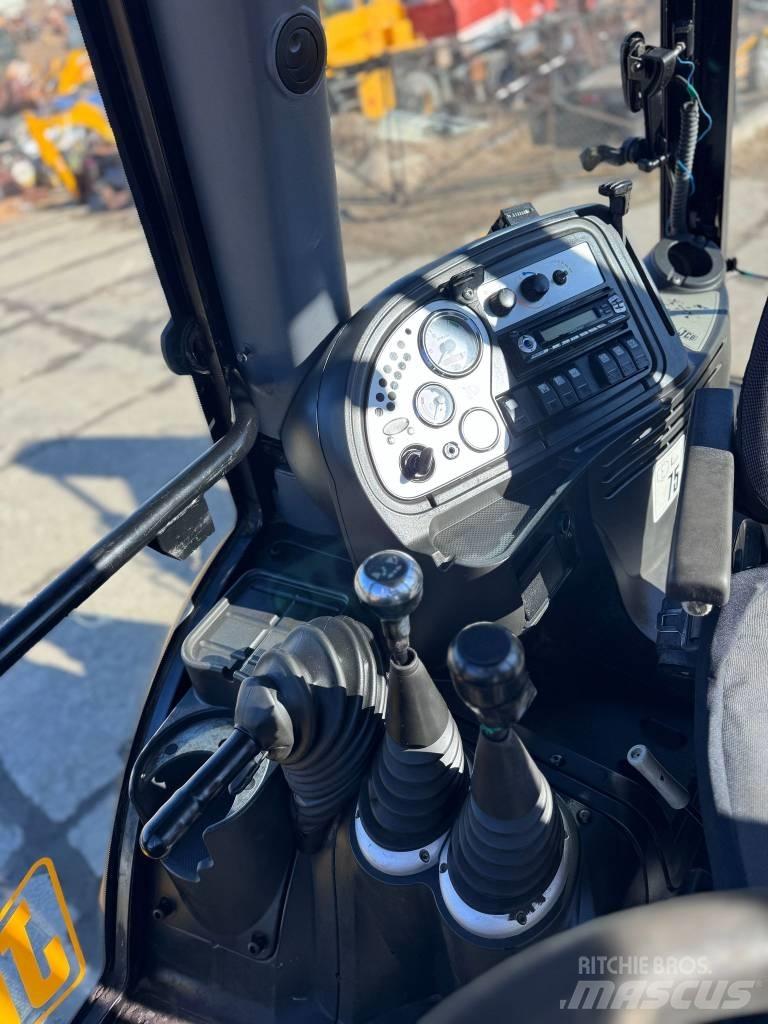 JCB 4 CX 反铲装载机