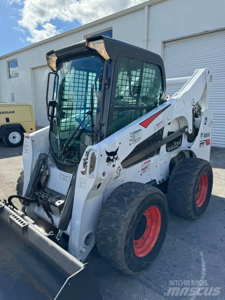 Bobcat S 770 滑移装载机