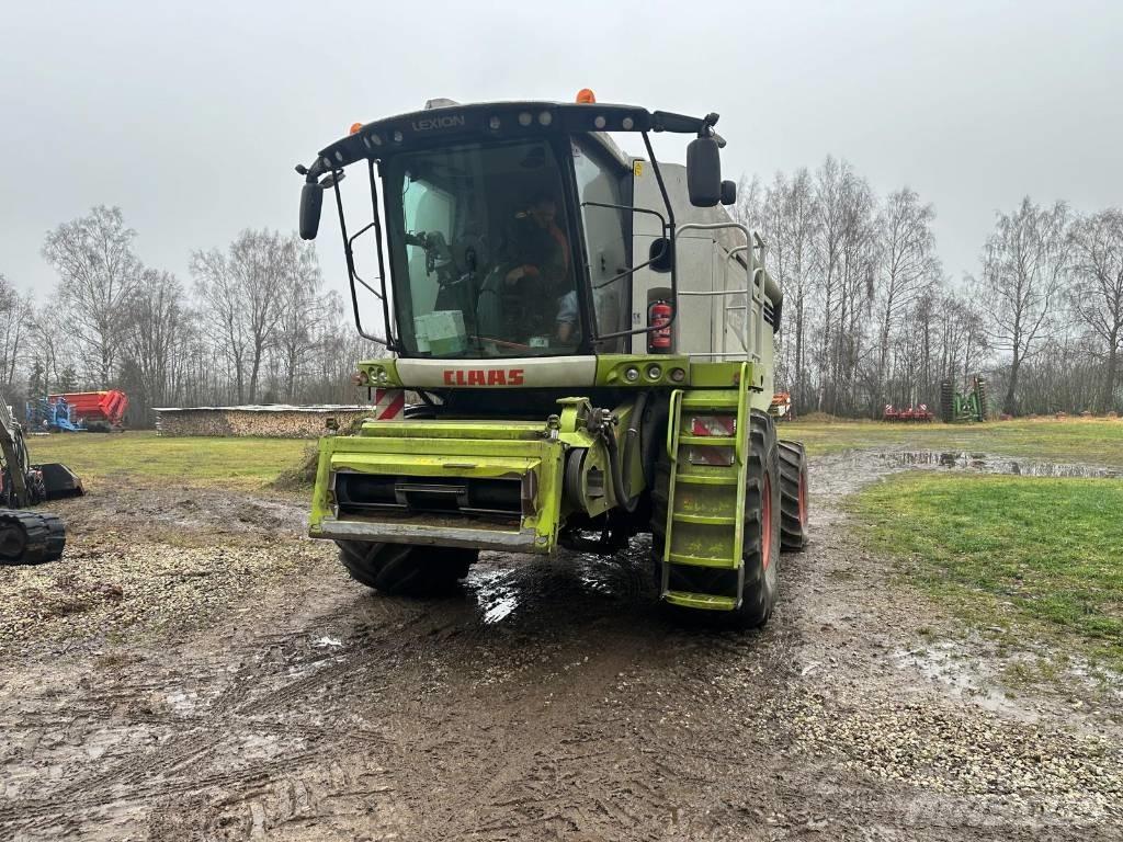 CLAAS Lexion 670 联合收割机