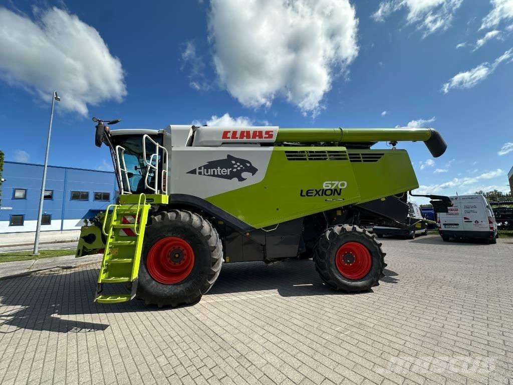 CLAAS Lexion 670 联合收割机
