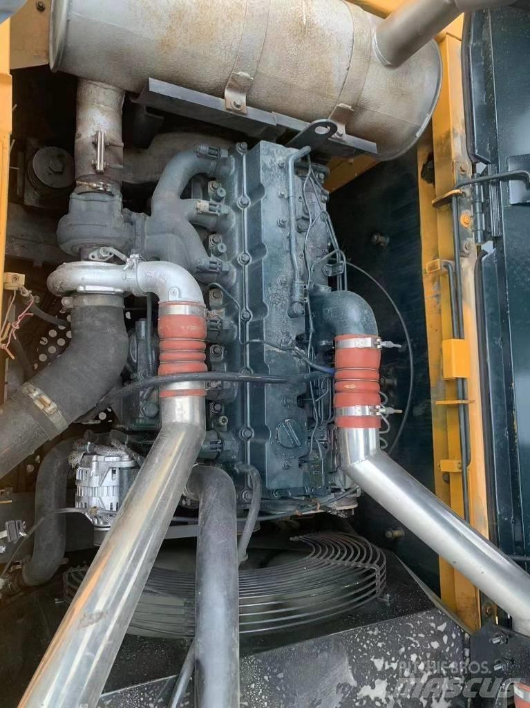 Hyundai R305LC-9T 履带挖掘机