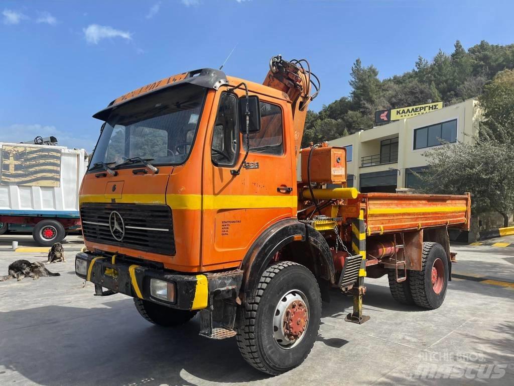Mercedes-Benz 1626K 起重车