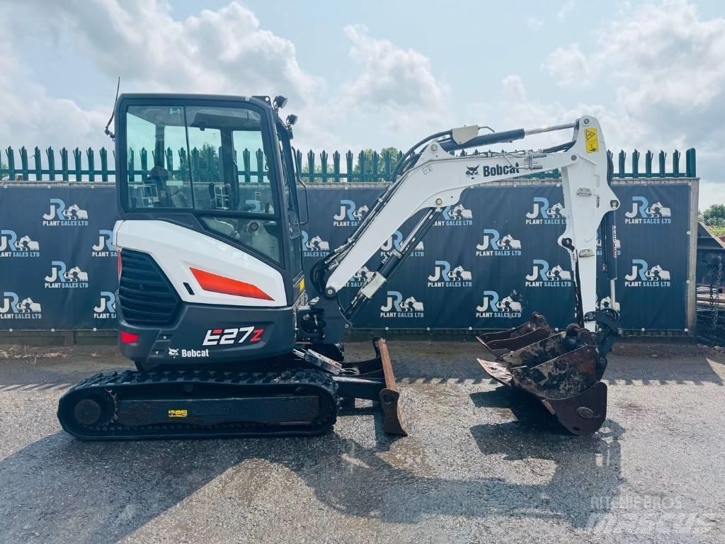 Bobcat E27z 小型挖掘机