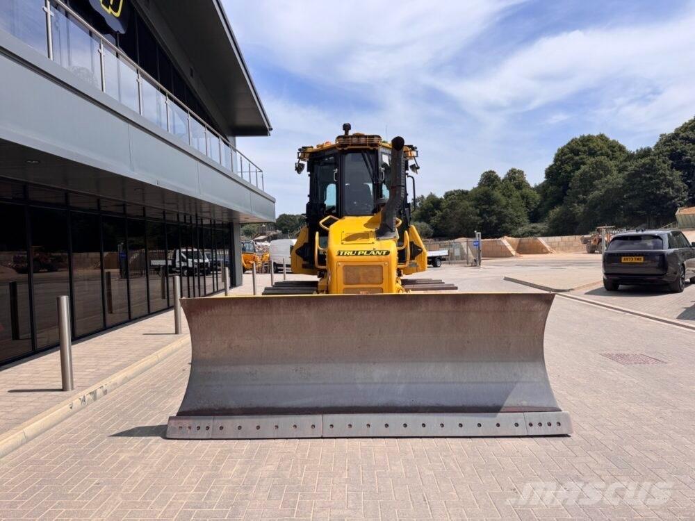 Komatsu D51PXi-24EO 履带式推土机