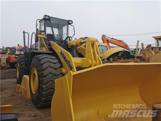 Komatsu WA470 轮式装载机