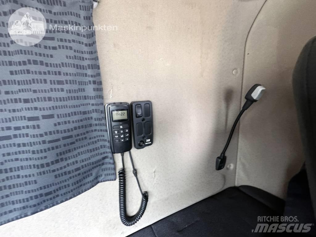 Scania R 420 LB 工程吊钩车