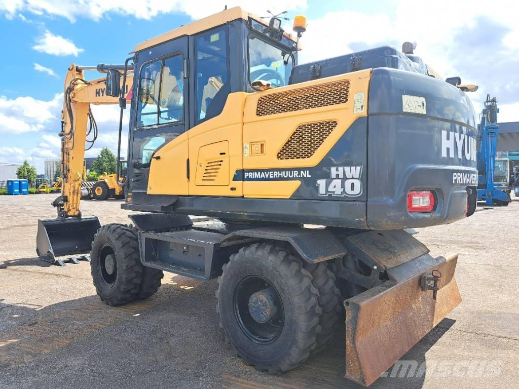 Hyundai HW140 轮式挖掘机