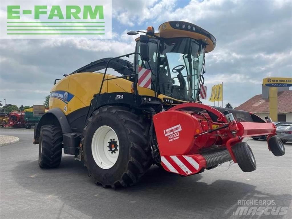 New Holland fr 550 自走式青贮饲料收割机