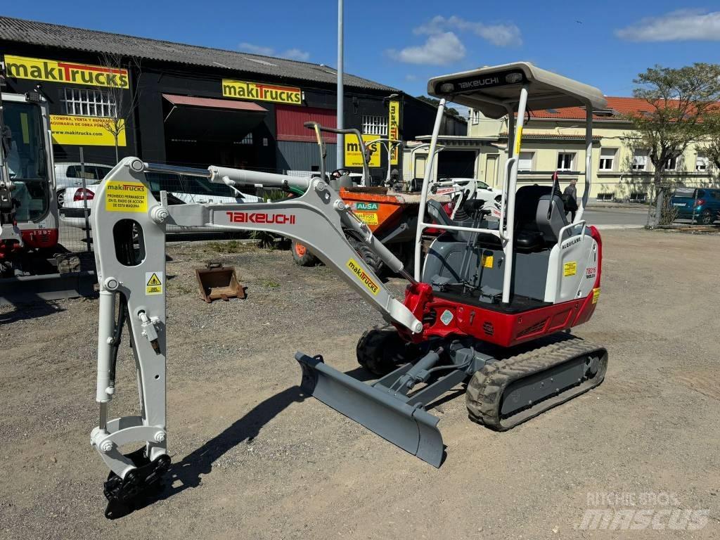 Takeuchi TB 216 小型挖掘机
