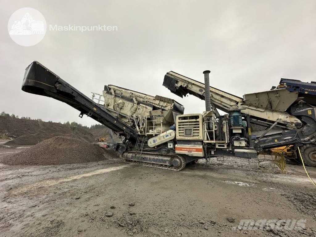 Metso LT 330 D 移动式破碎机
