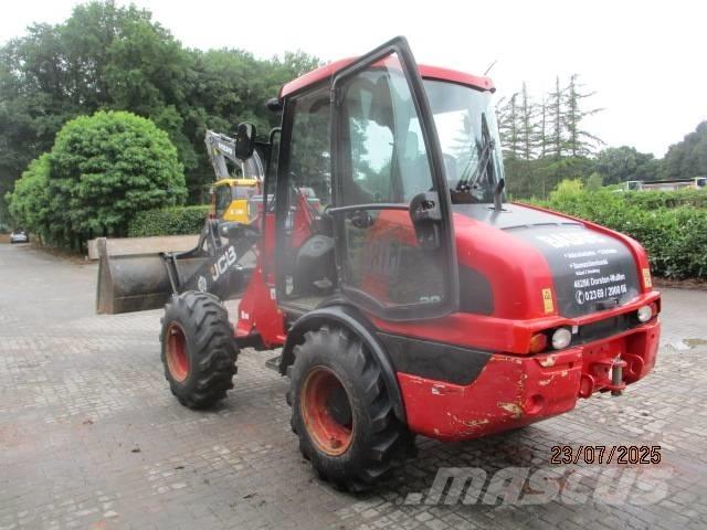 JCB 406 T4 轮式装载机