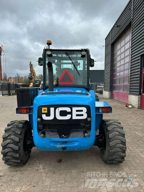 JCB 930-4 越野叉车|叉装车