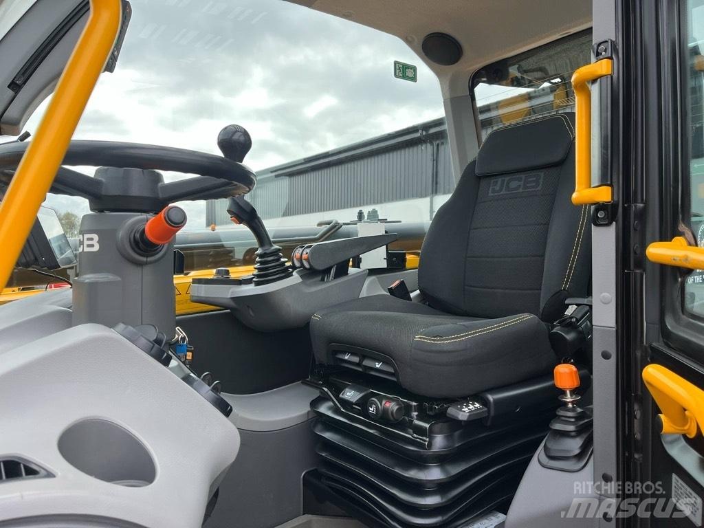 JCB 536-95 伸缩臂叉装车|叉装车