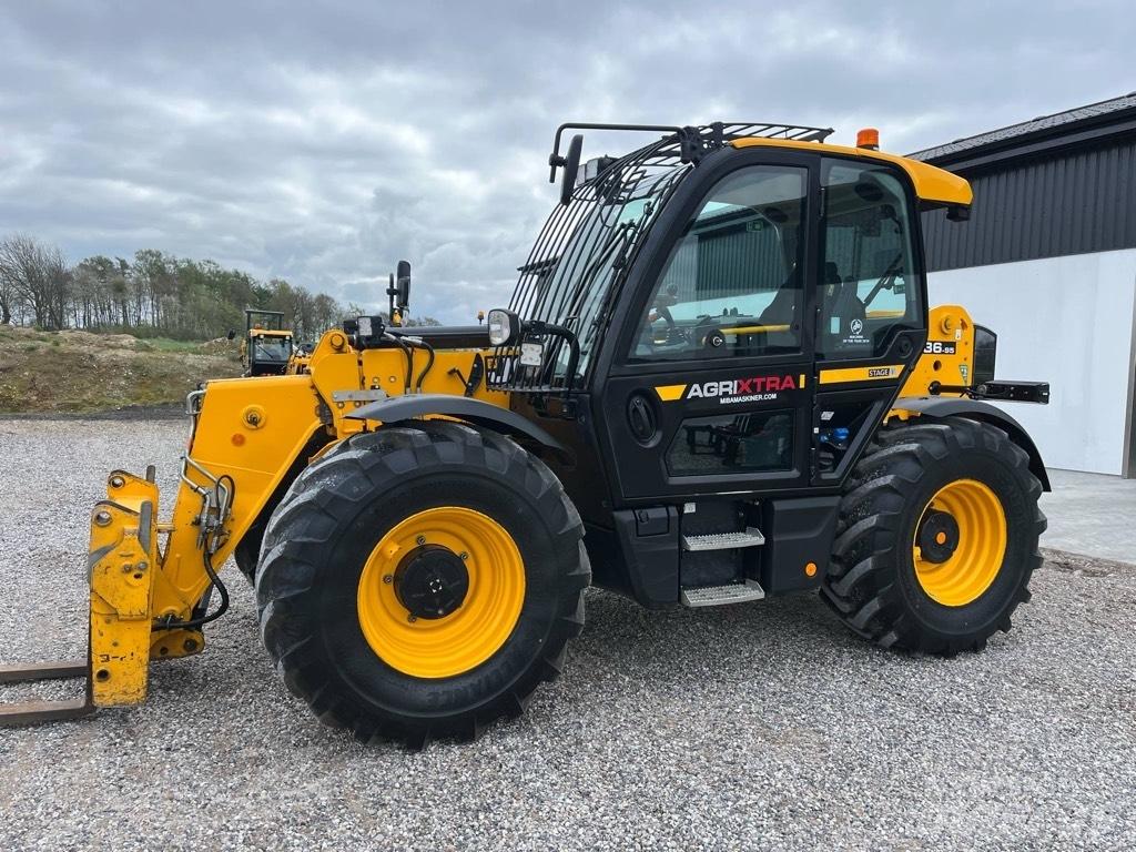 JCB 536-95 伸缩臂叉装车|叉装车