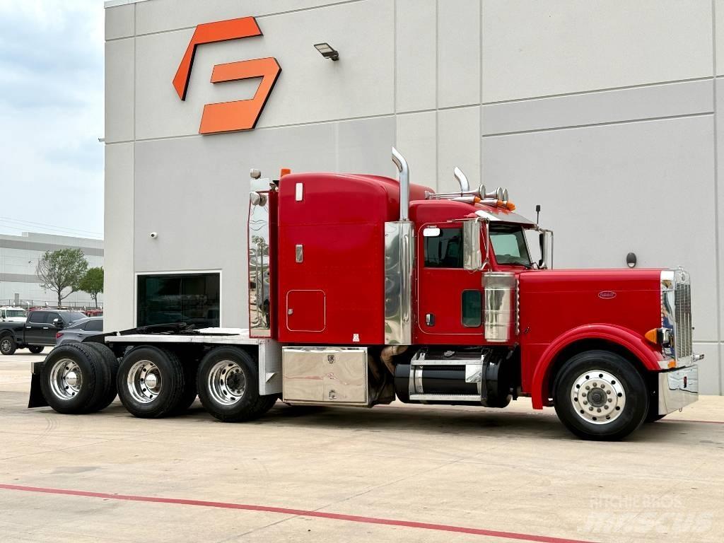 Peterbilt 379 牵引车