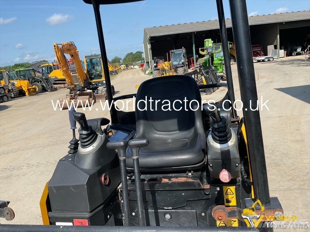 JCB 15 C-1 小型挖掘机