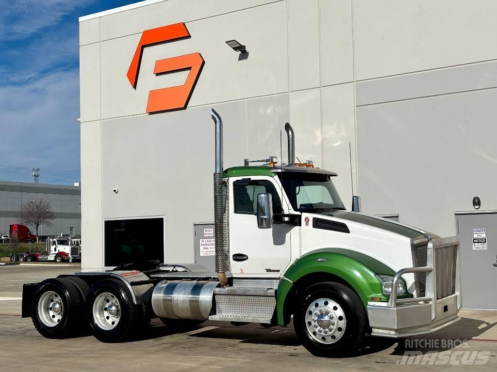 Kenworth T880 牵引车