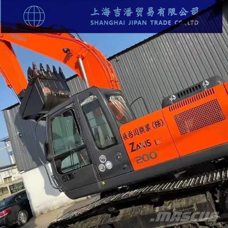 Hitachi ZX 200 履带挖掘机