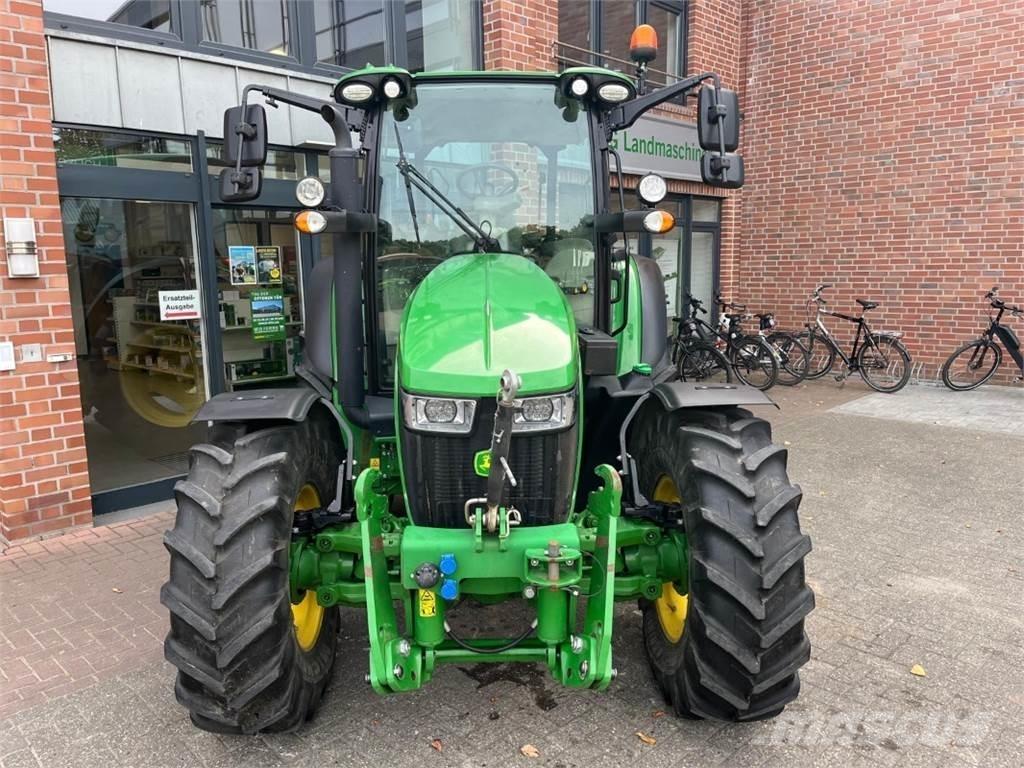 John Deere 5100R 拖拉机/农用车