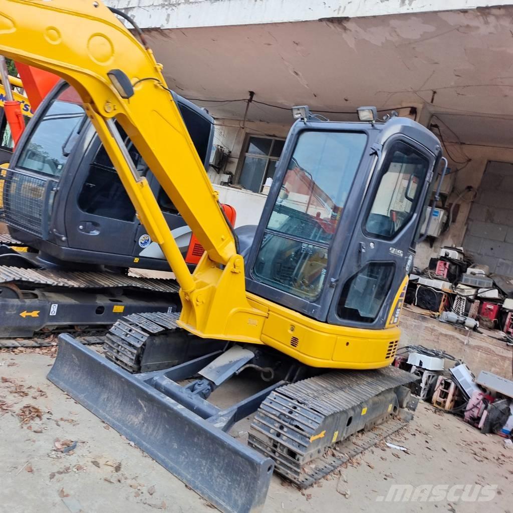 Komatsu PC 55 MR 小型挖掘机