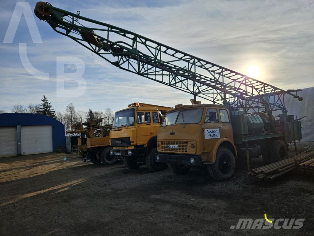 MAZ 5334 工程钻机