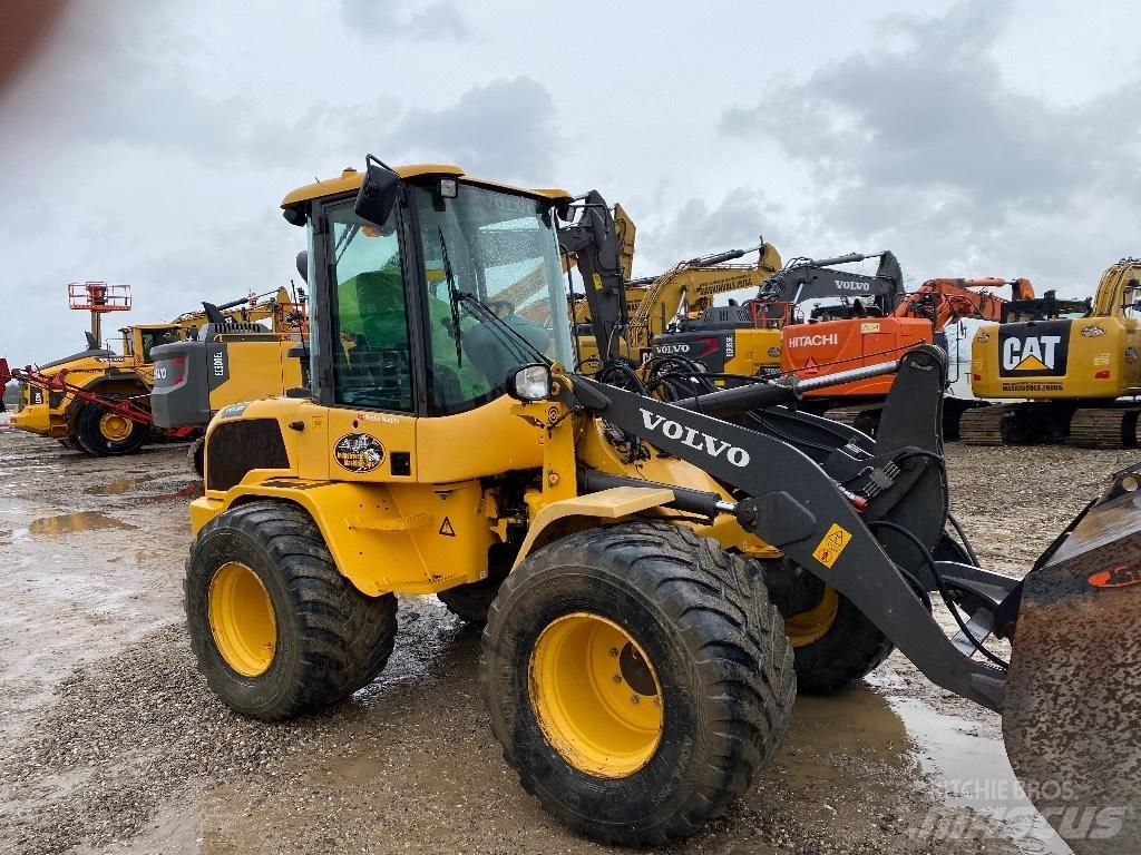 Volvo L 35 G 轮式装载机