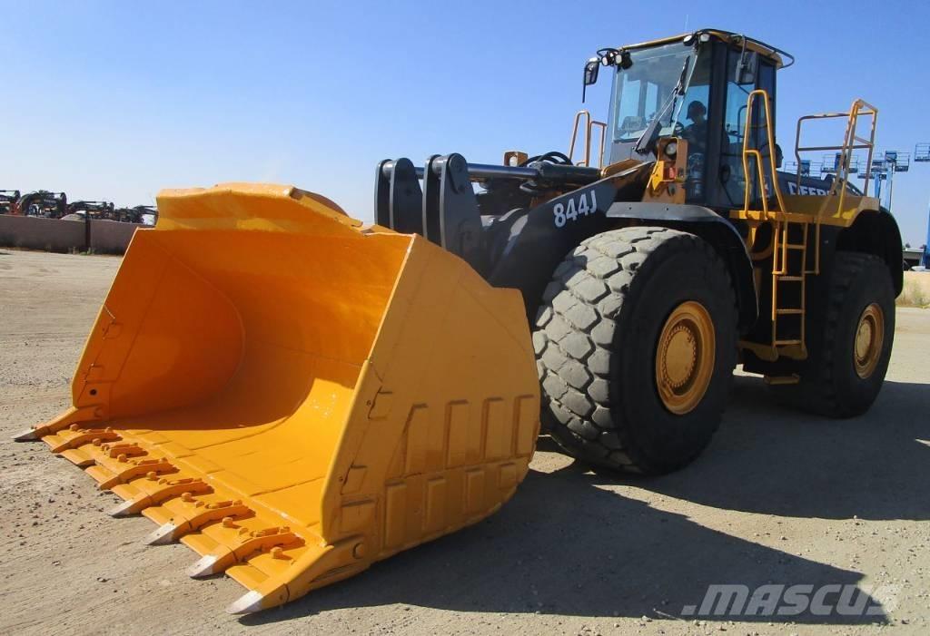 John Deere 844 J 轮式装载机