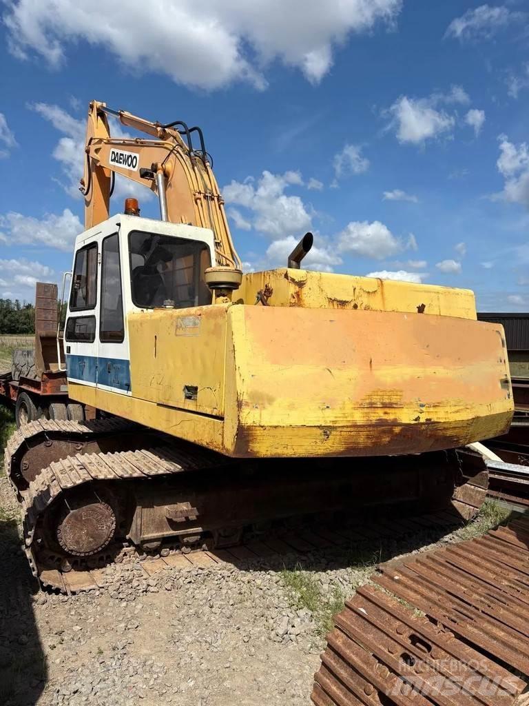 Daewoo DH 220LC 履带挖掘机