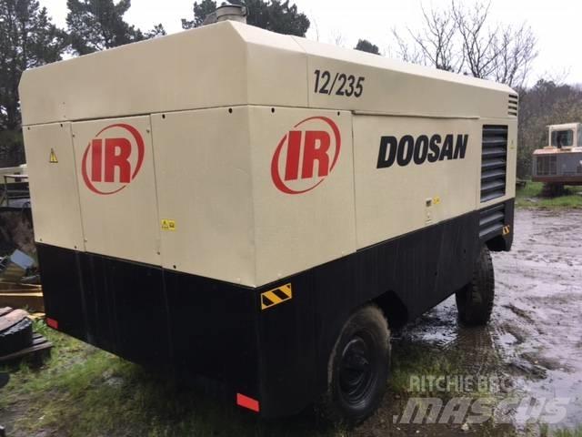 Doosan 12/235 压缩机