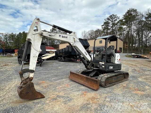 Bobcat E 50 小型挖掘机